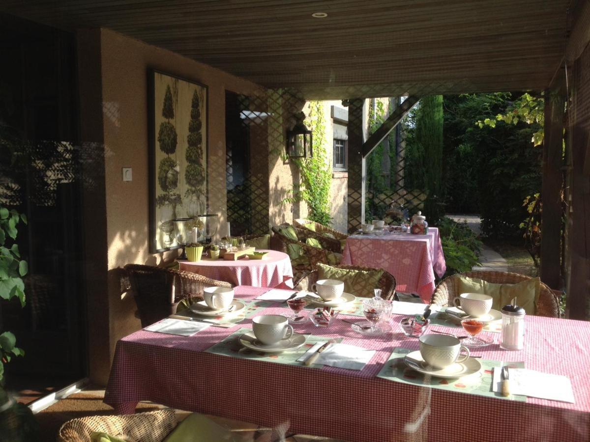 Hotel La Grande Poterie Coulandon Exterior foto
